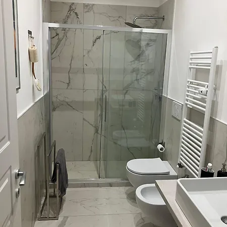 Apartament A Due Passi Da Stazione *